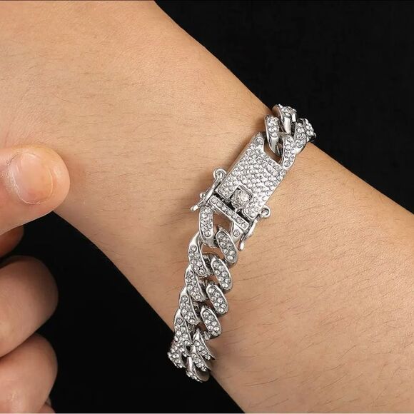 Men’s Cuban Link Iced Out Bracelet Paved Miami Cuban Bracelet 8” - Picture 3 of 3